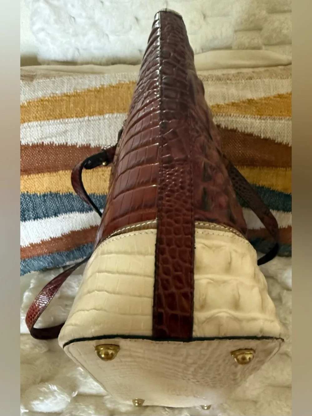 Brahmin Asher Tote Pecan Cream Croc Embossed Leather Bag VGUC - Picture 10 of 16